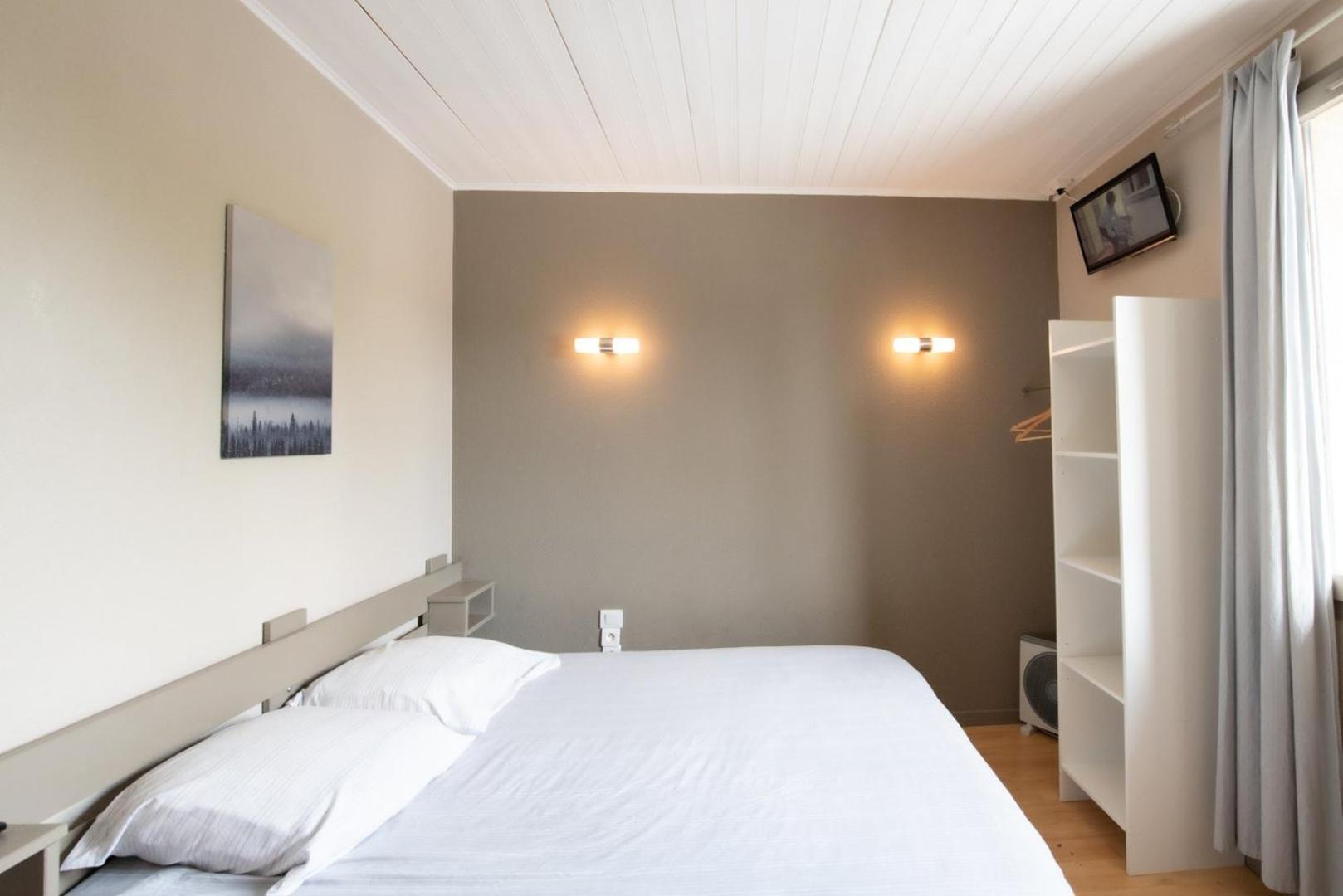 Chez Jostel - Chambre 6 Genay  外观 照片